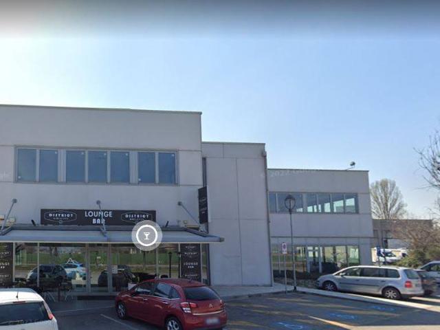 Locale Commerciale in vendita a Budrio, Reggio Emilia
