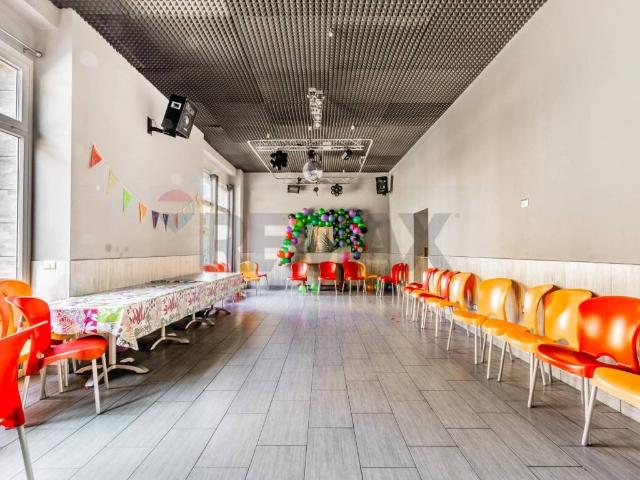 Locale Commerciale in vendita a Redentore, Busto Arsizio