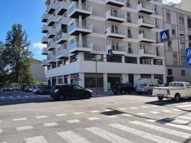 Locale Commerciale in vendita a Fonsarda, Cagliari