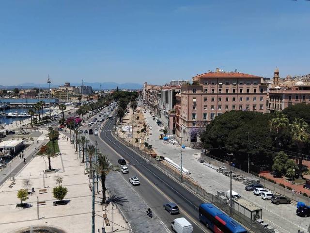 Locale Commerciale in vendita a Stampaxi/Stampace, Cagliari