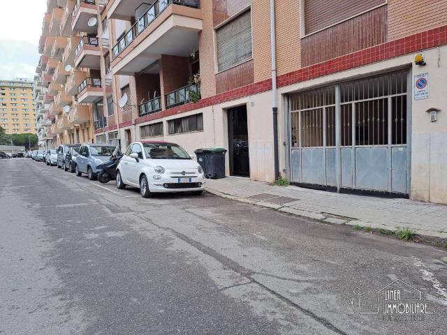 Locale Commerciale in vendita a La Vega, Cagliari