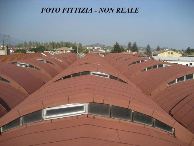 Locale Commerciale in vendita a Colle di Sotto, Calenzano