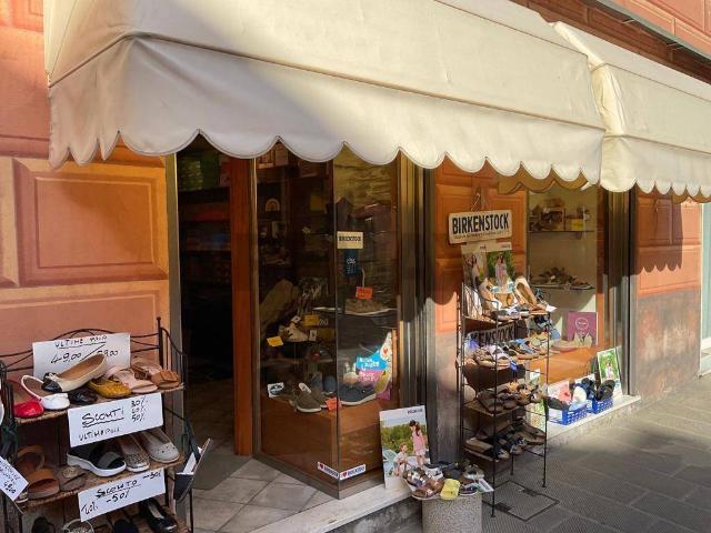 Locale Commerciale in vendita a Cian do lô, Camogli