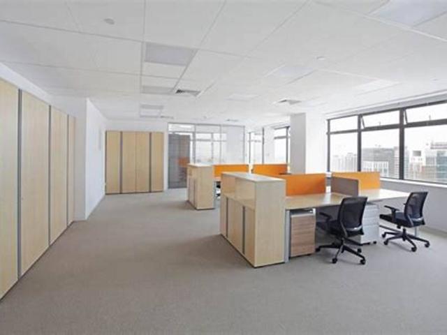 Locale Commerciale in vendita a San Lorenzo, Campi Bisenzio