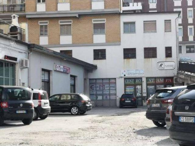 Locale Commerciale in vendita a Cep, Campobasso