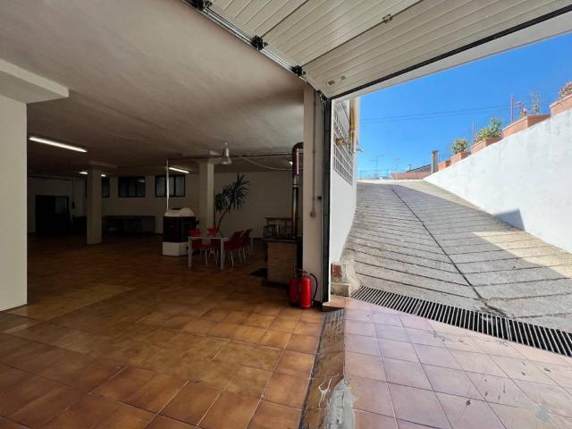 Locale Commerciale in vendita a Campoformido, Friuli-Venezia Giulia