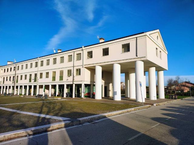 Locale Commerciale in vendita a Prozzolo, Camponogara