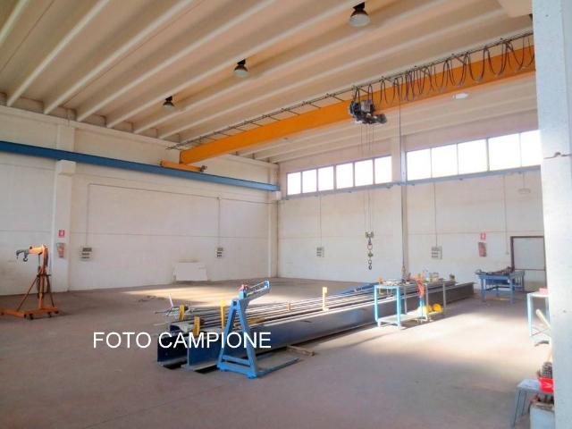 Locale Commerciale in vendita a Campoverardo, Camponogara
