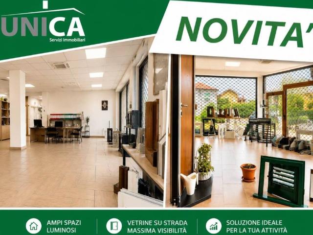 Locale Commerciale in vendita a Canonica D'adda, Lombardia