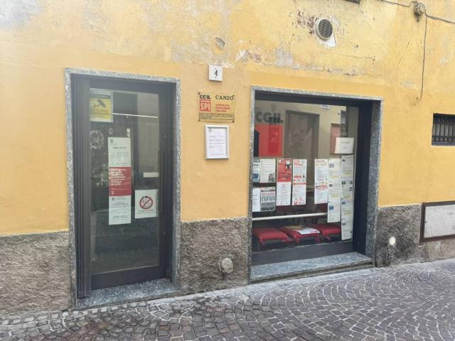 Locale Commerciale in vendita a San Francesco, Canzo