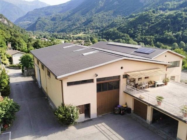 Locale Commerciale in vendita a Comunità montana della valle Camonica, Capo Di Ponte