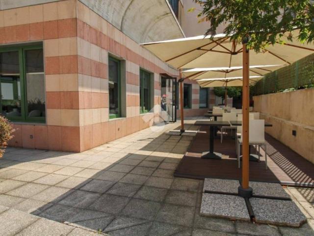 Locale Commerciale in vendita a Capriate, Capriate San Gervasio