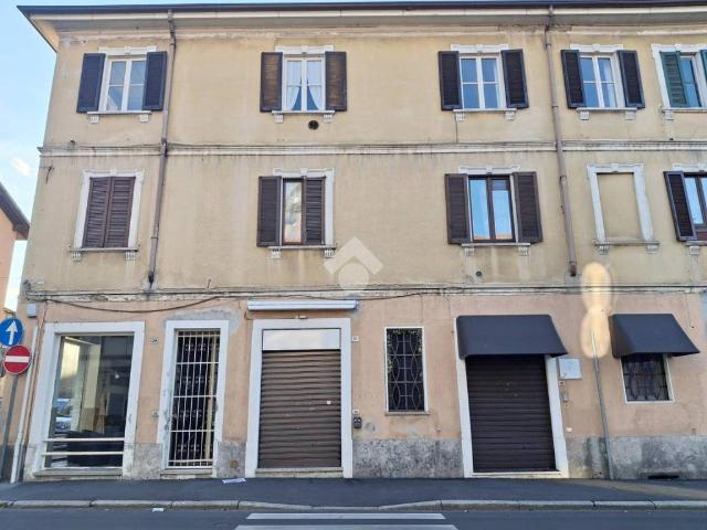 Locale Commerciale in vendita a Realdino, Carate Brianza