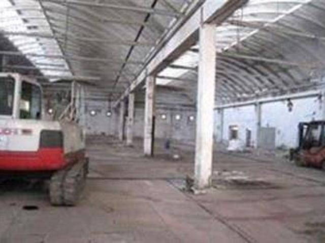 Locale Commerciale in vendita a Carate Brianza, Lombardia