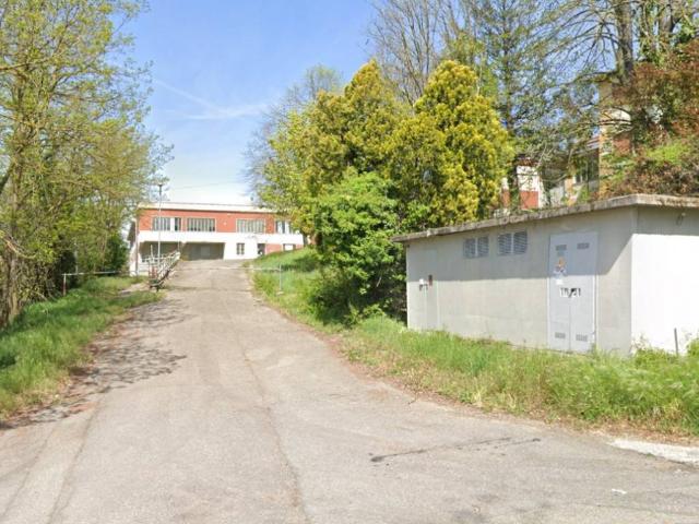 Locale Commerciale in vendita a Piemonte, Alessandria