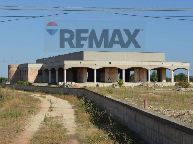 Locale Commerciale in vendita a Puglia, Brindisi