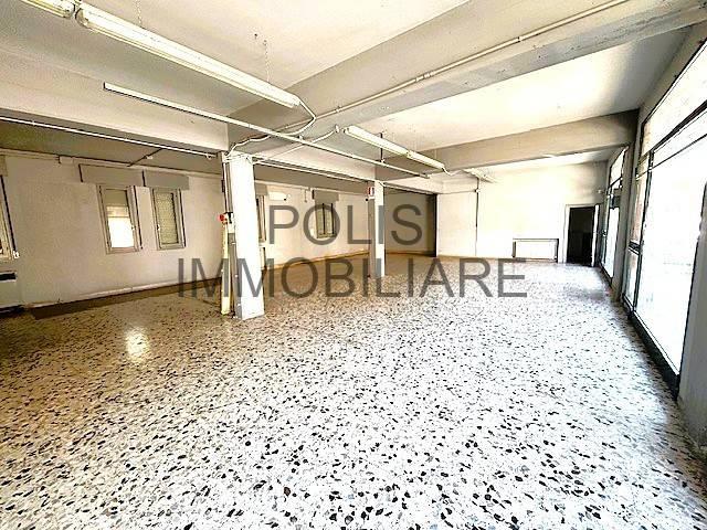 Locale Commerciale in vendita a Unione delle Terre d'Argine, Carpi
