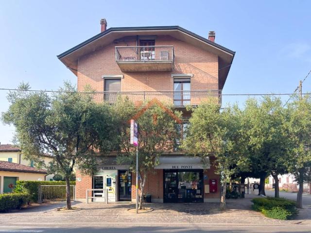 Locale Commerciale in vendita a Unione delle Terre d'Argine, Carpi