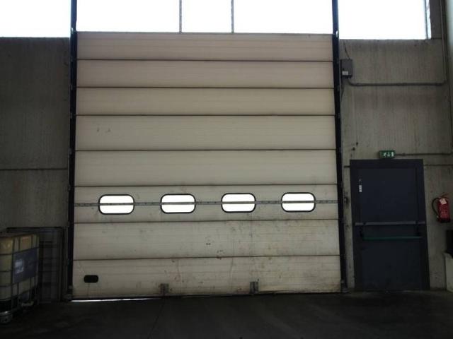 Locale Commerciale in vendita a Piemonte, Cuneo