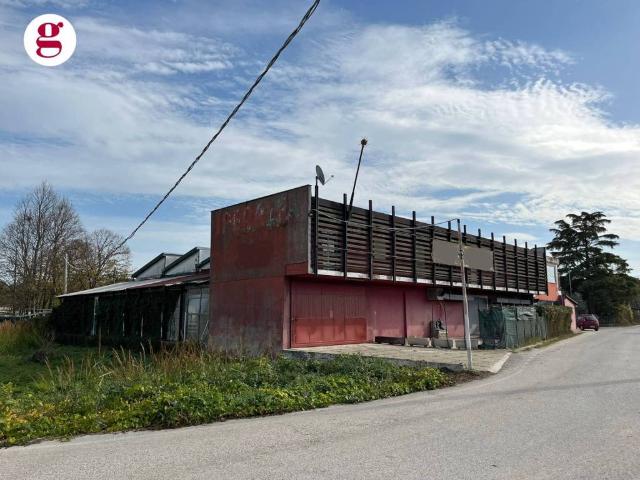 Locale Commerciale in vendita a Casalbordino, Abruzzo