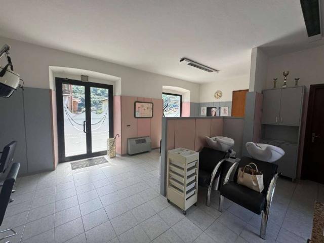Locale Commerciale in vendita a Piemonte, Verbano-cusio-ossola
