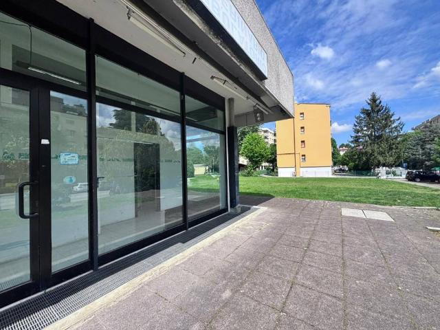 Locale Commerciale in vendita a Unione dei comuni Valli del Reno, Lavino e Samoggia, Casalecchio Di Reno