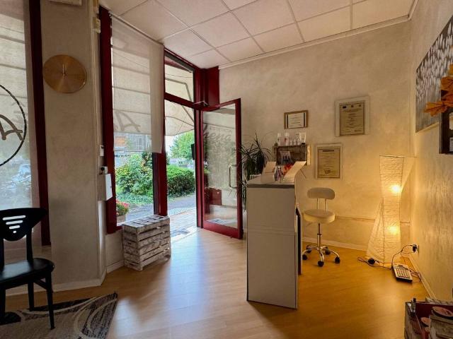 Locale Commerciale in vendita a Sustinenza, Casaleone