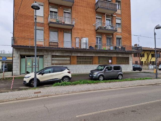Locale Commerciale in vendita a Tresinaro - Secchia, Re