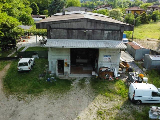 Locale Commerciale in vendita a Comunità Montana Valli del Verbano, Casalzuigno