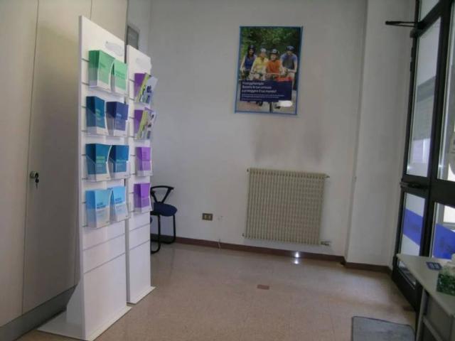 Locale Commerciale in vendita a Casarsa Della Delizia, Friuli-Venezia Giulia