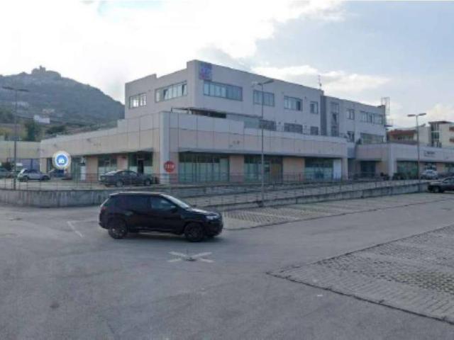 Locale Commerciale in vendita a Casoli, Abruzzo