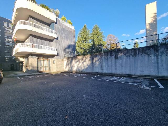 Locale Commerciale in vendita a Villa Fiorita, Cassina De' Pecchi