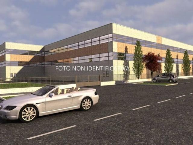 Locale Commerciale in vendita a Casola, Veneto