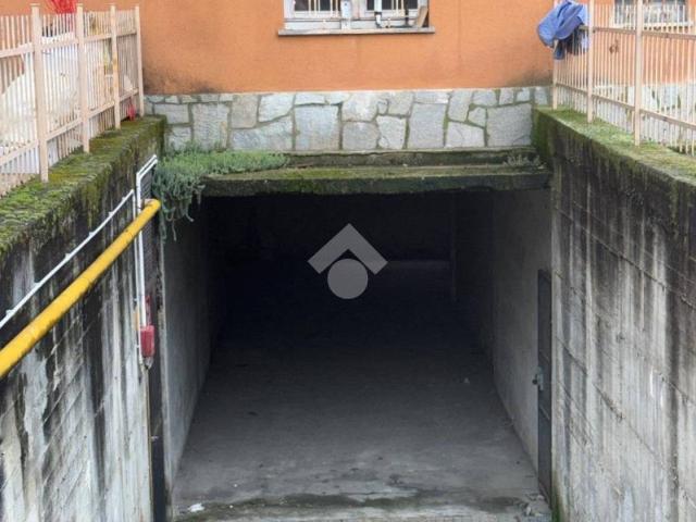 Locale Commerciale in vendita a Piemonte, Cuneo