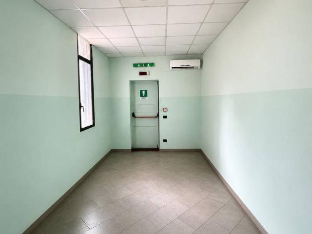 Locale Commerciale in vendita a Unione Reno Galliera, Castel Maggiore