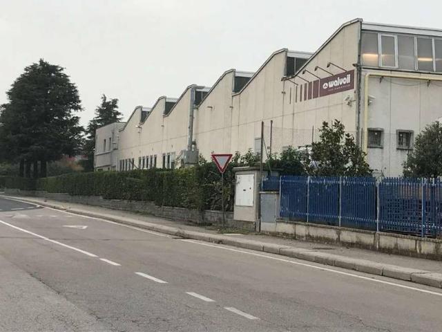 Locale Commerciale in vendita a Nuovo Circondario Imolese, Castel San Pietro Terme
