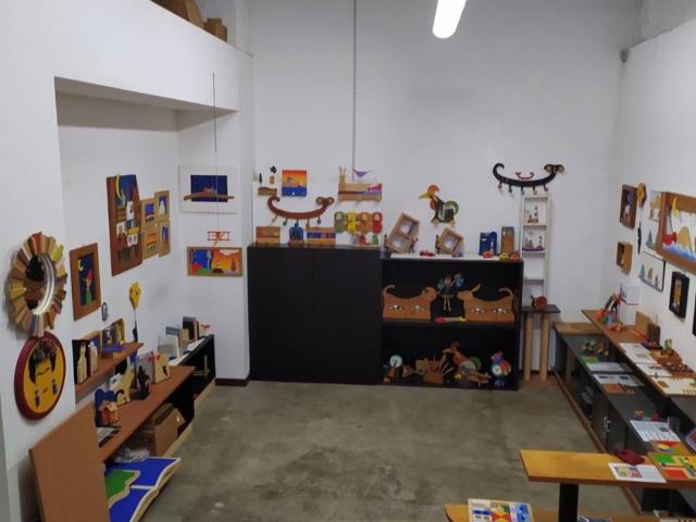 Locale Commerciale in vendita a Unione dei Comuni Circondario dell'Empolese Valdelsa, Castelfiorentino