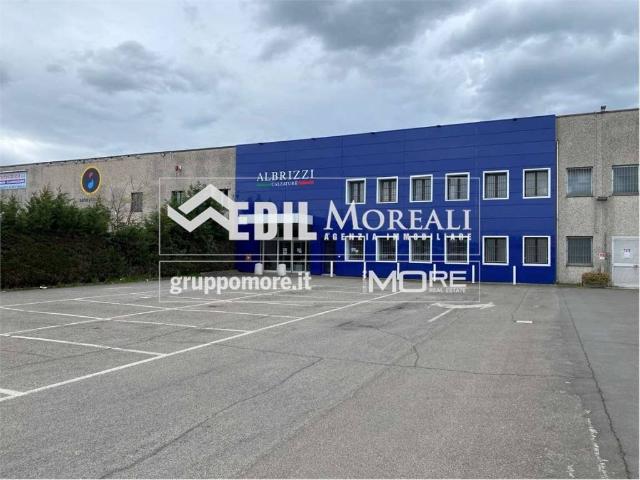 Locale Commerciale in vendita a Unione dei comuni del Sorbara, Castelfranco Emilia