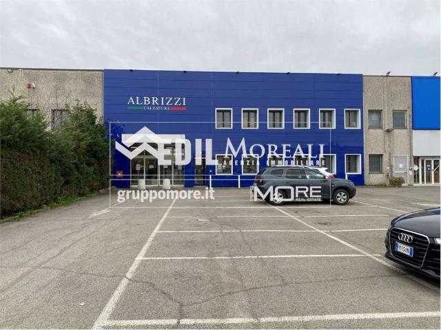 Locale Commerciale in vendita a Unione dei comuni del Sorbara, Castelfranco Emilia