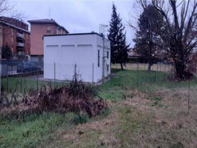 Locale Commerciale in vendita a Unione dei comuni del Sorbara, Castelfranco Emilia