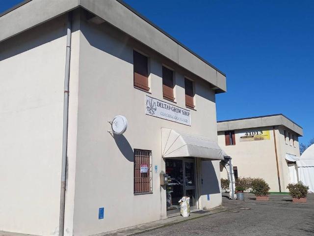 Locale Commerciale in vendita a Zona Artigianale Venturina 2, Castelfranco Emilia