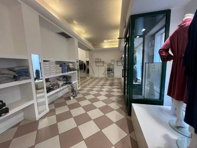 Locale Commerciale in vendita a Campigo, Castelfranco Veneto
