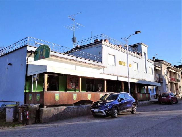 Locale Commerciale in vendita a Castell'arquato, Reggio Emilia