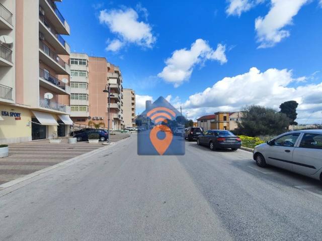 Locale Commerciale in vendita a Castelvetrano, Sicilia