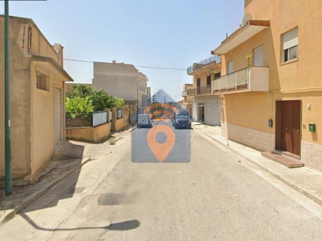 Locale Commerciale in vendita a Castelvetrano, Sicilia