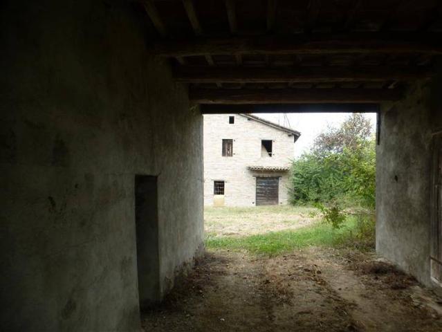 Rustico in vendita a Unione di comuni Terre di Castelli, Castelvetro Di Modena
