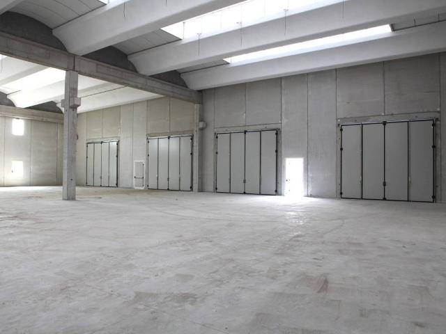 Locale Commerciale in vendita a Castenedolo, Lombardia
