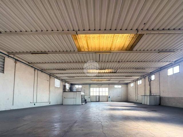 Locale Commerciale in vendita a Castiglione Delle Stiviere, Lombardia