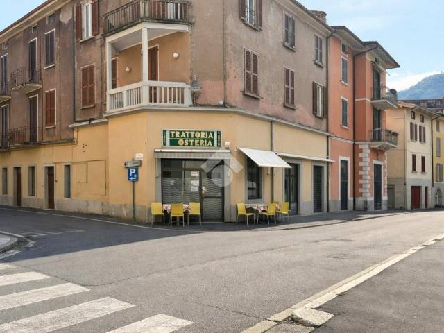 Locale Commerciale in vendita a Castro, Lombardia