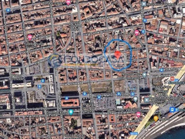 Locale Commerciale in vendita a Picanello-Ognina-Barriera-Canalicchio, Catania